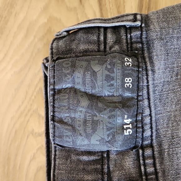 Levi's 514 Straight Fit Dark Gray Denim Jeans W 38 L 32 - Picture 2 of 5